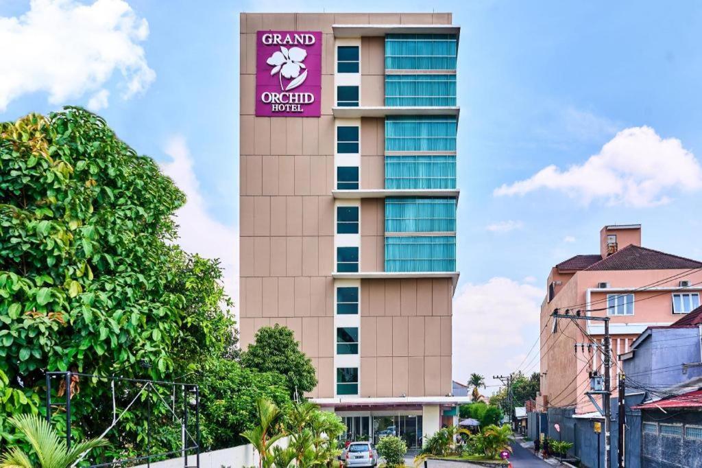 Grand Orchid Hotel Yogyakarta Exterior photo